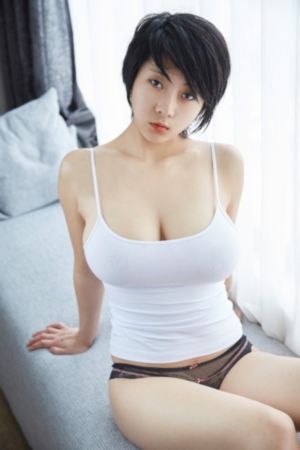 稚嫩娇小哭叫粗大撑破谁演的主角_720免费在线播放